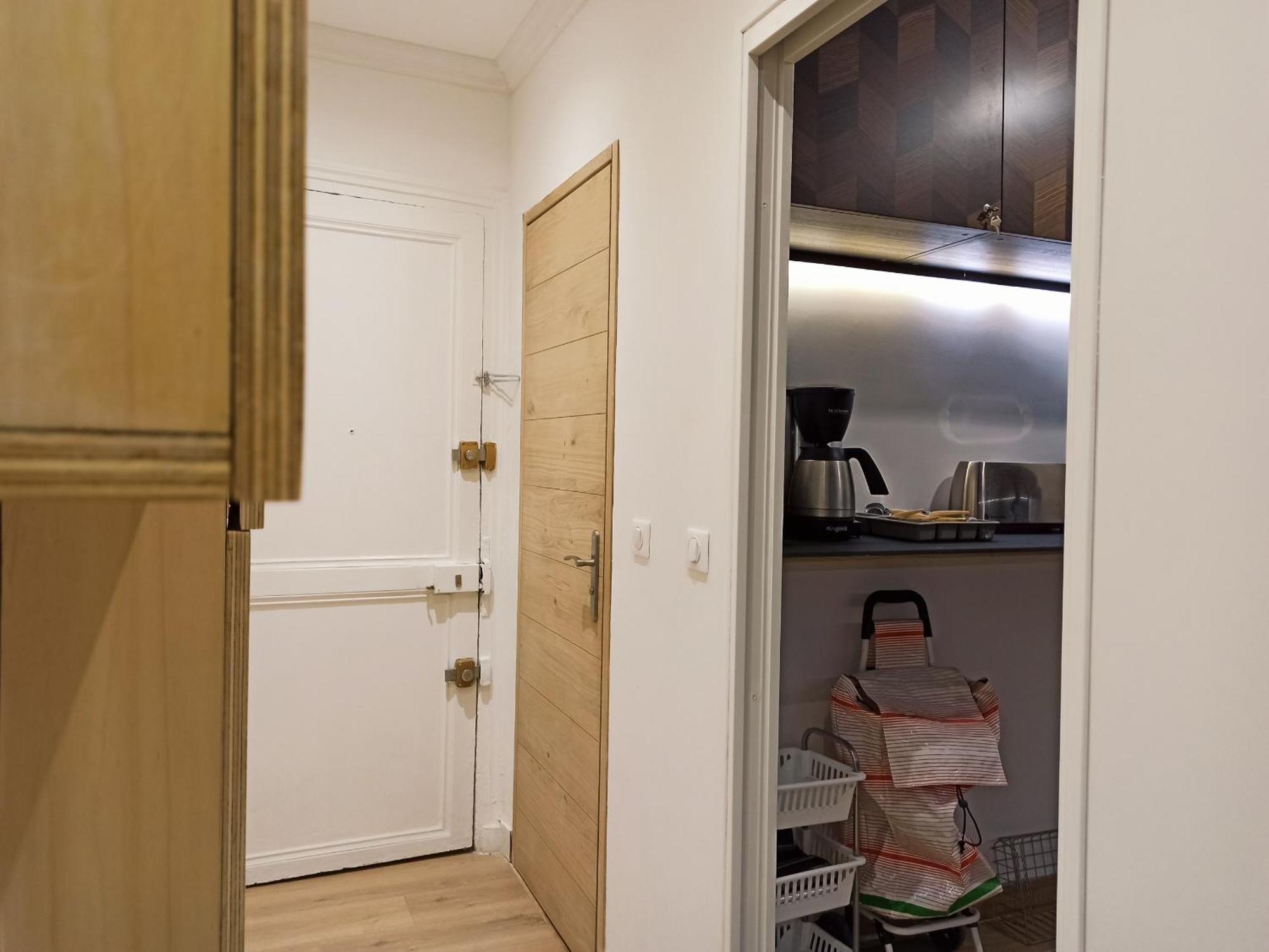 Appartamento 8 Fashionable On Prestigious Faubourg Saint Honore *